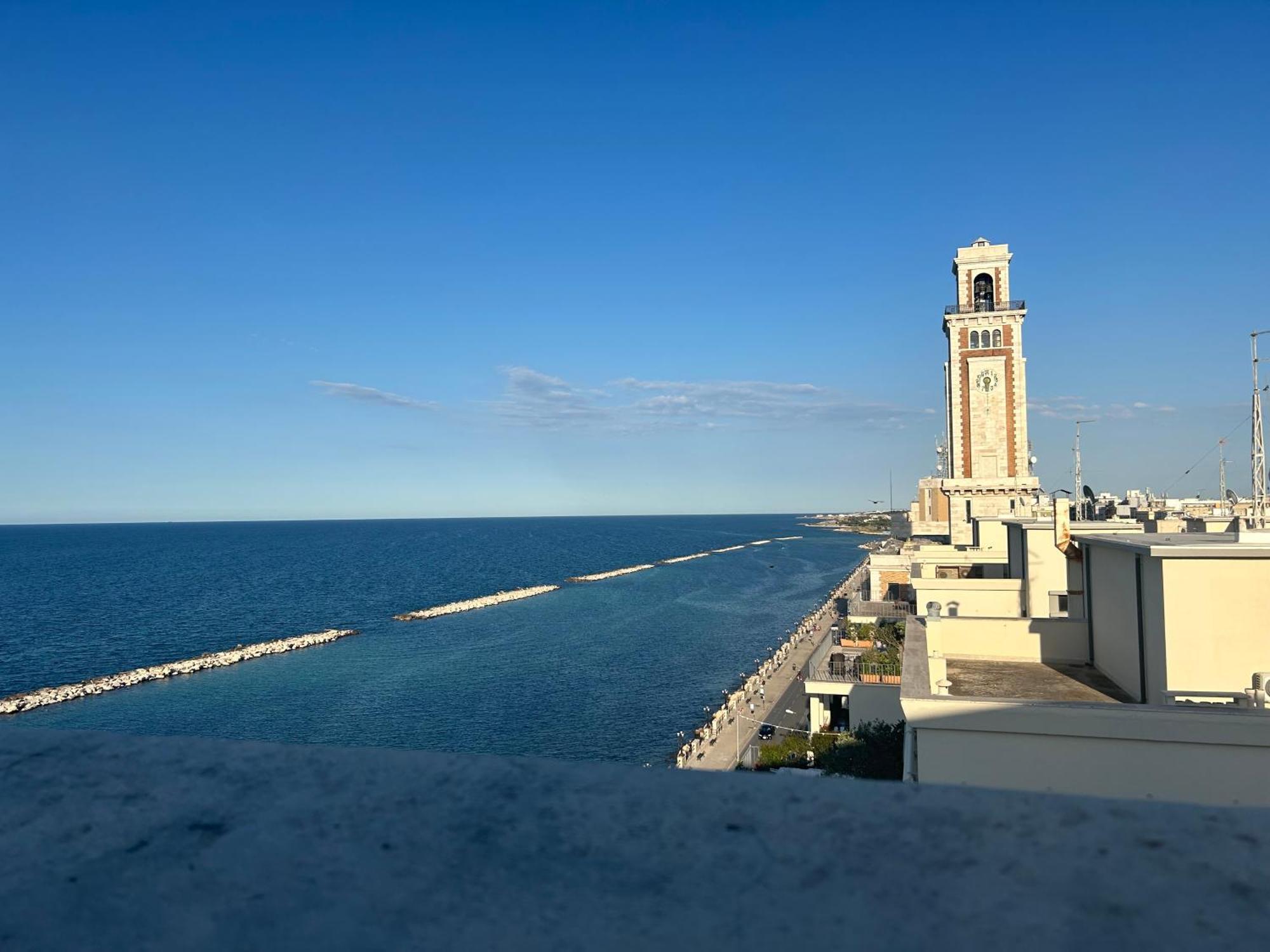 Residence Petroni 16 باري المظهر الخارجي الصورة