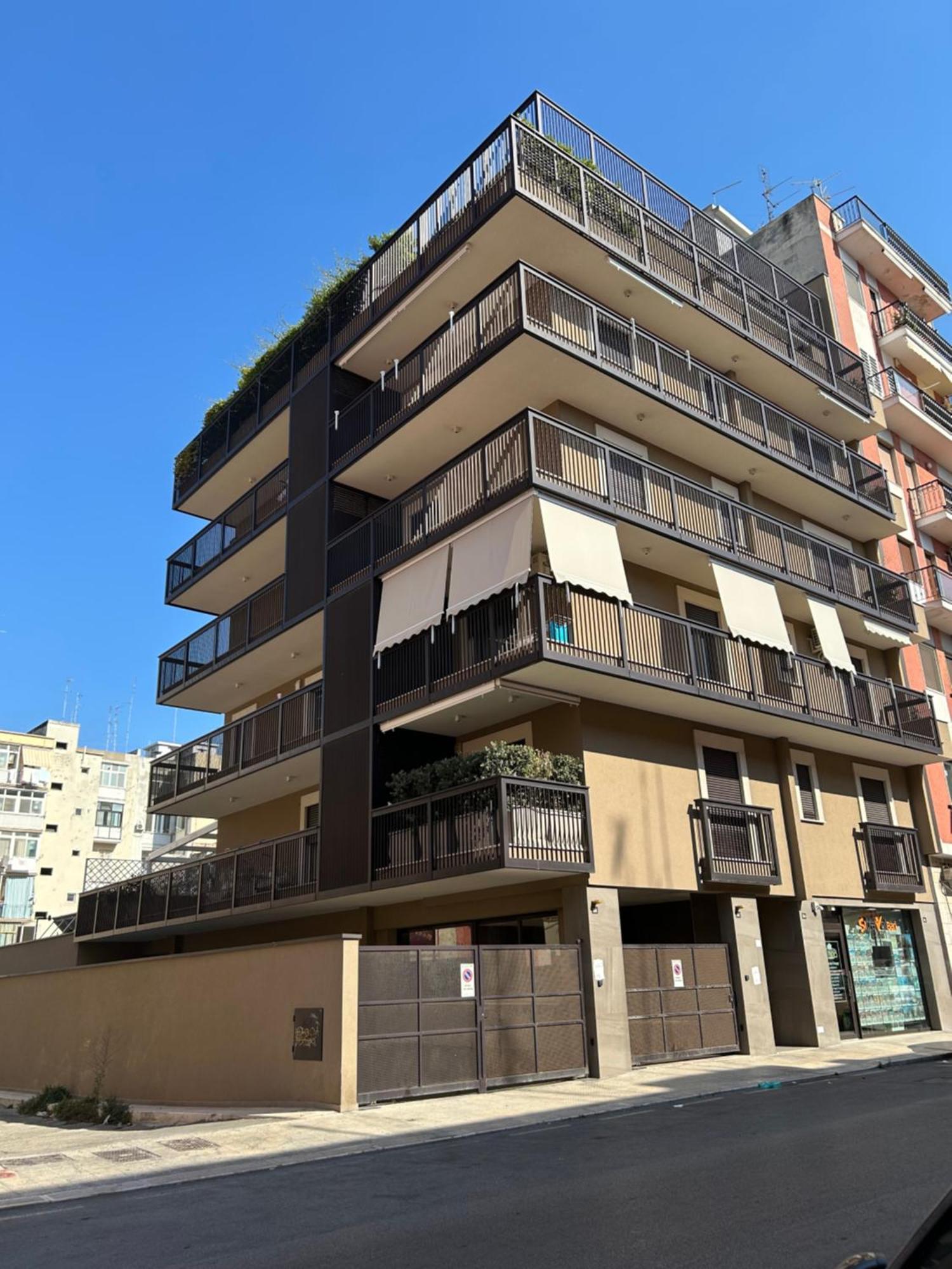 Residence Petroni 16 باري المظهر الخارجي الصورة